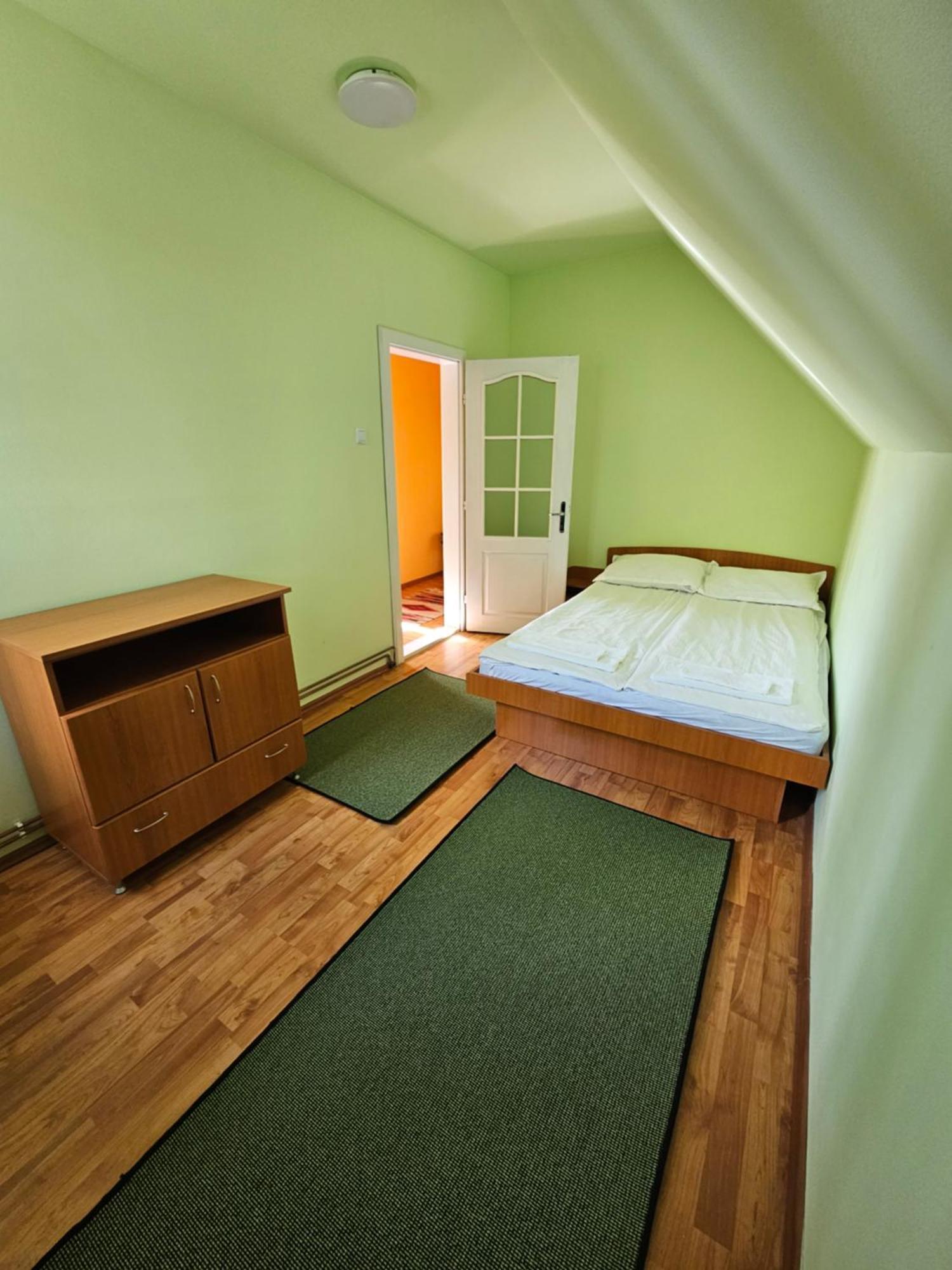 Fuzfa Apartman Joseni  Exteriör bild